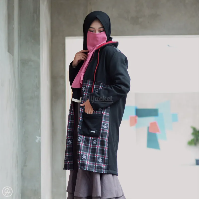 hijacket shaqila black