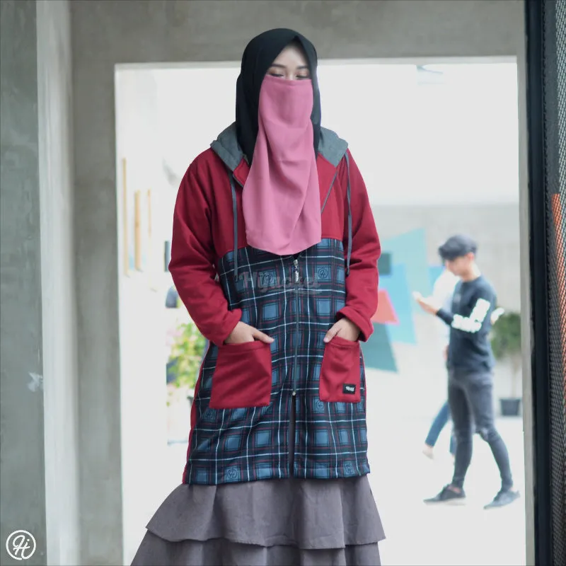 hijacket shaqila maroon