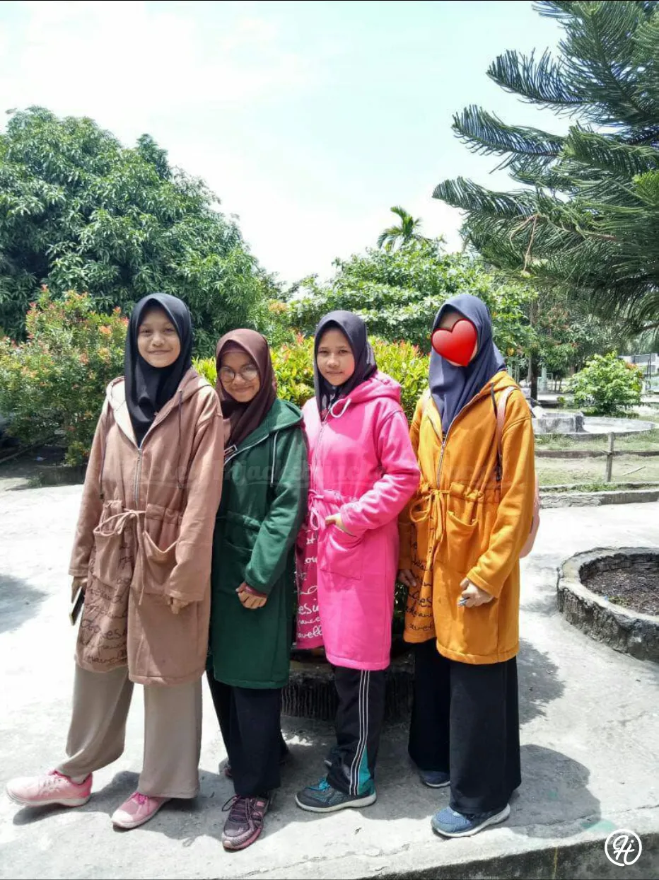 hijacket urbanashion marigold