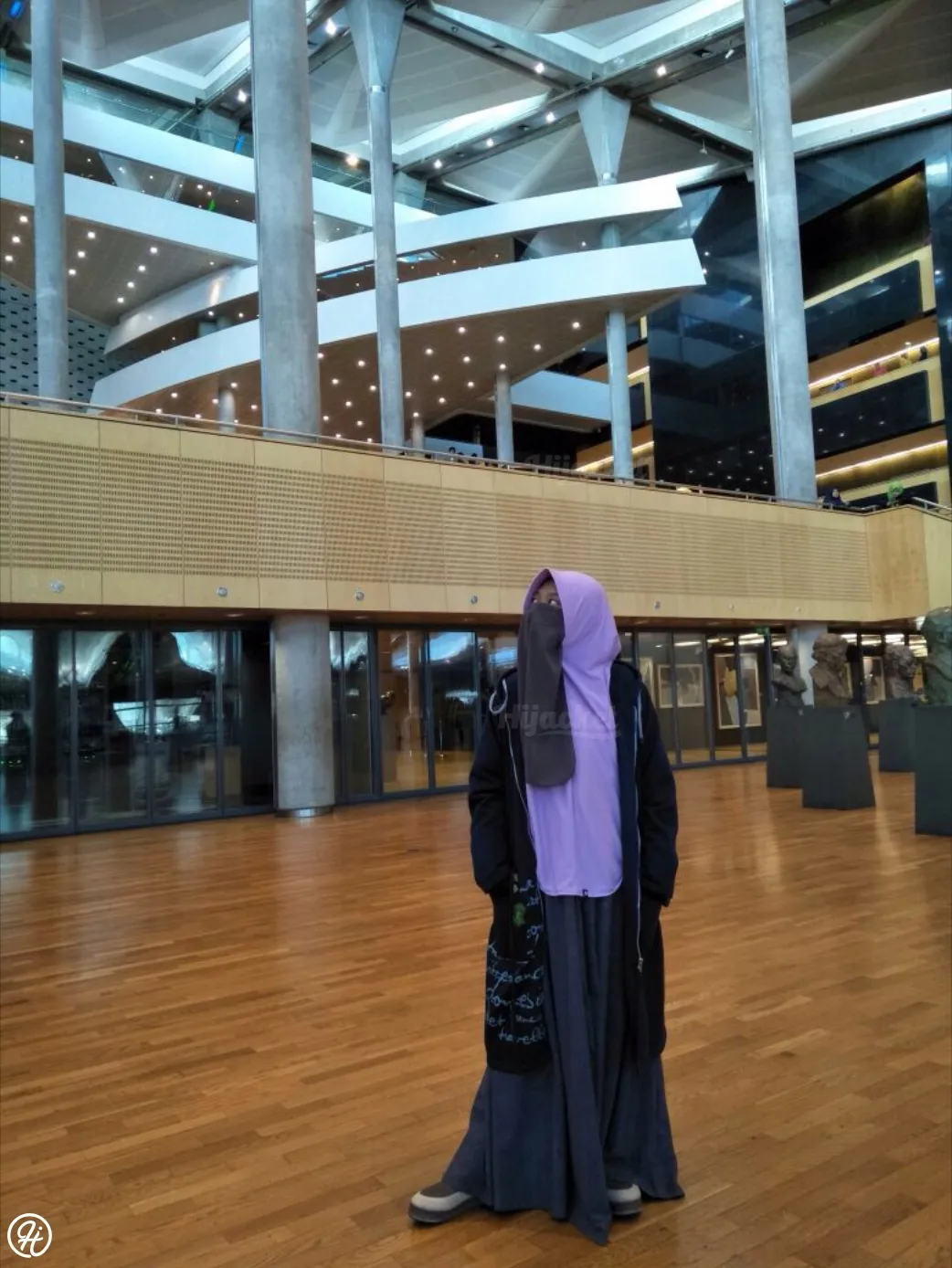 hijacket urbanashion royal-blue